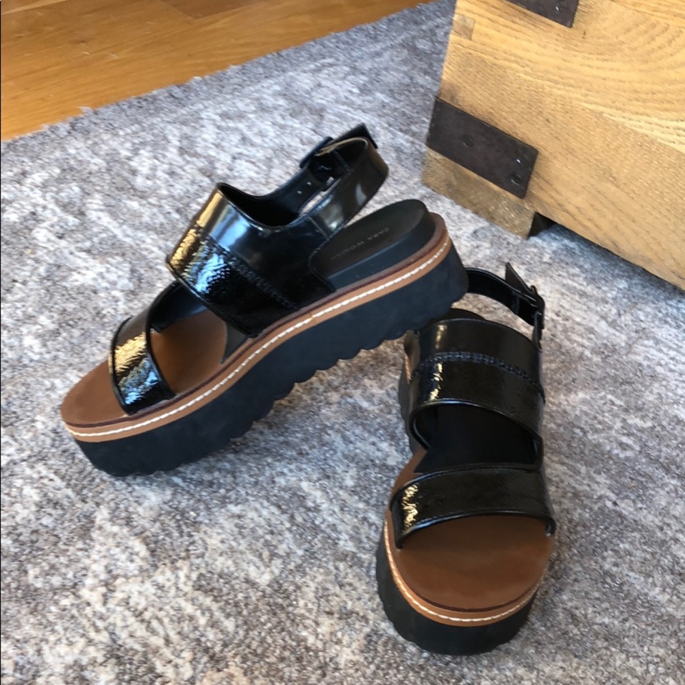 Summer platform sandals from Zara